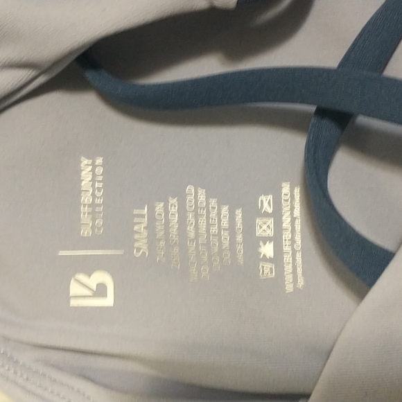 Buffbunny Namaste Sports bra free falling - Picture 3 of 5